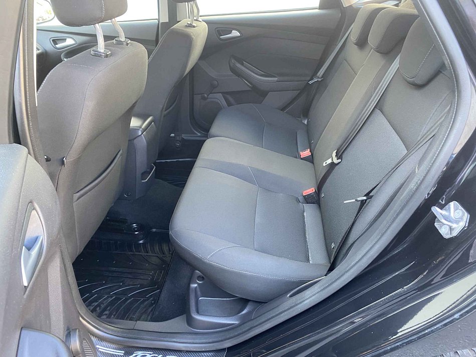 Ford Focus 1.0EB 
