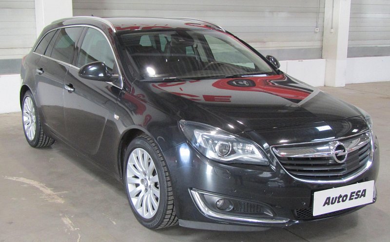 Opel Insignia 2.0 CDTi 