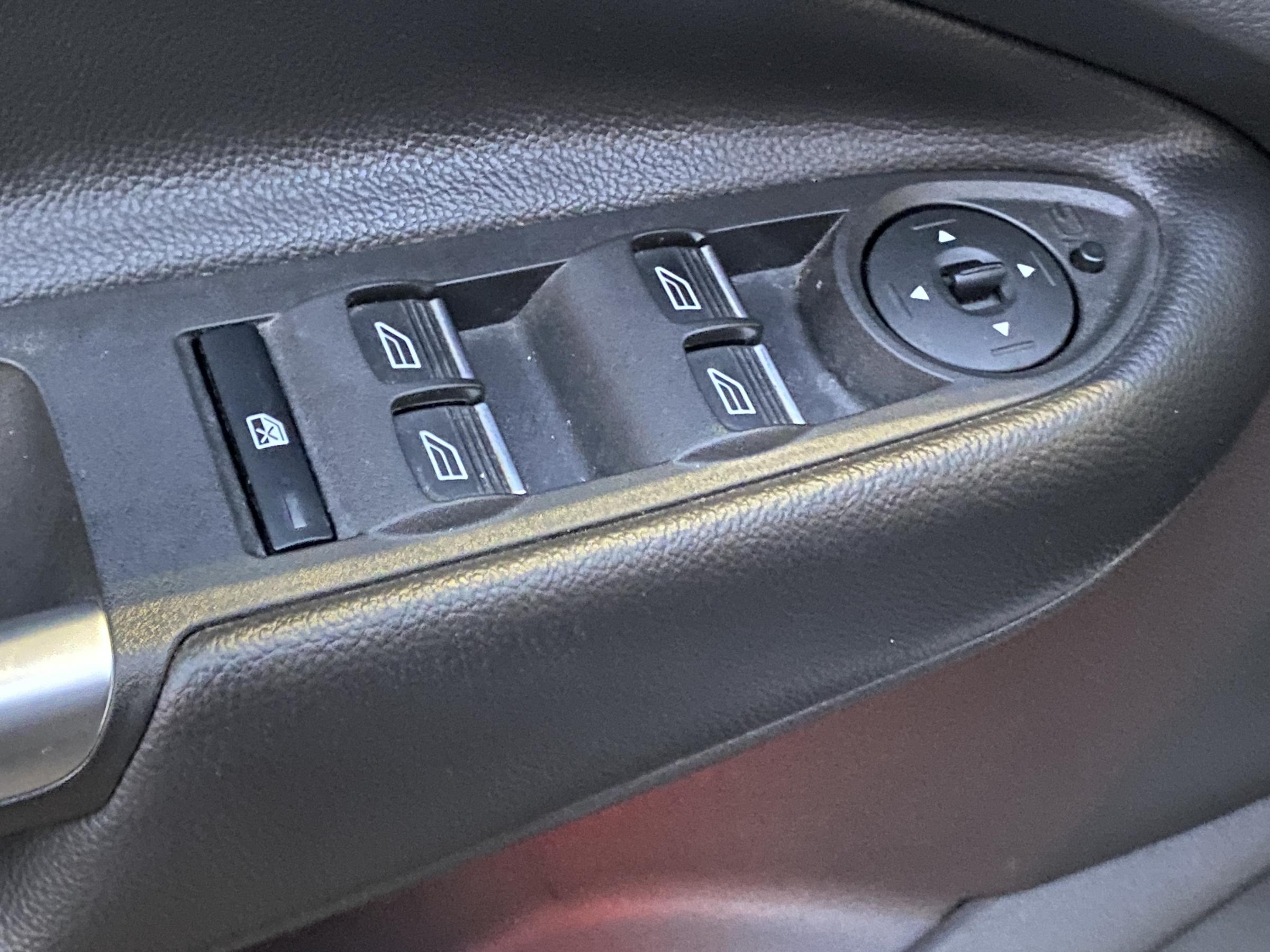 Ford Kuga, 2018 - pohled č. 11