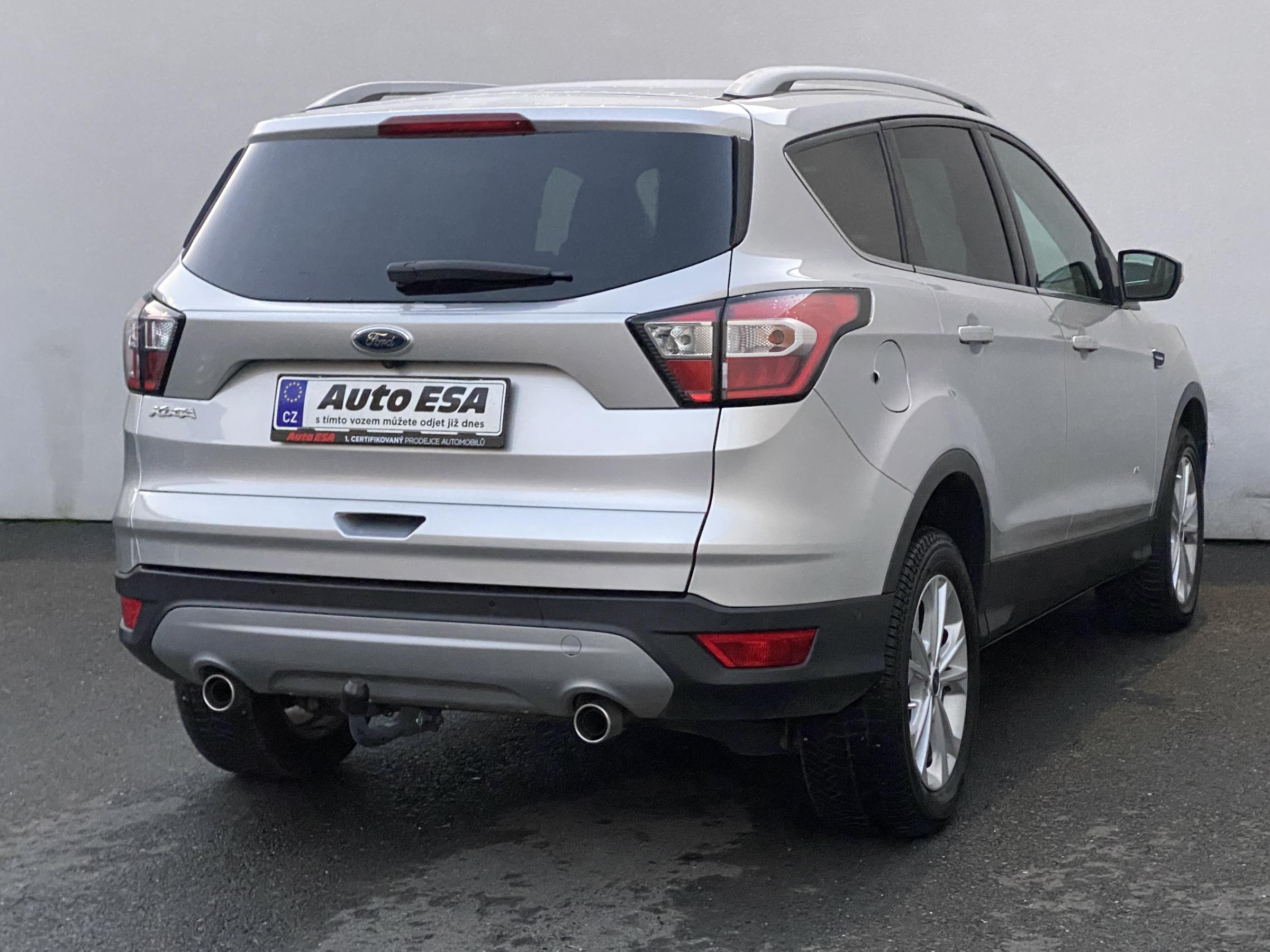 Ford Kuga, 2018 - pohled č. 4