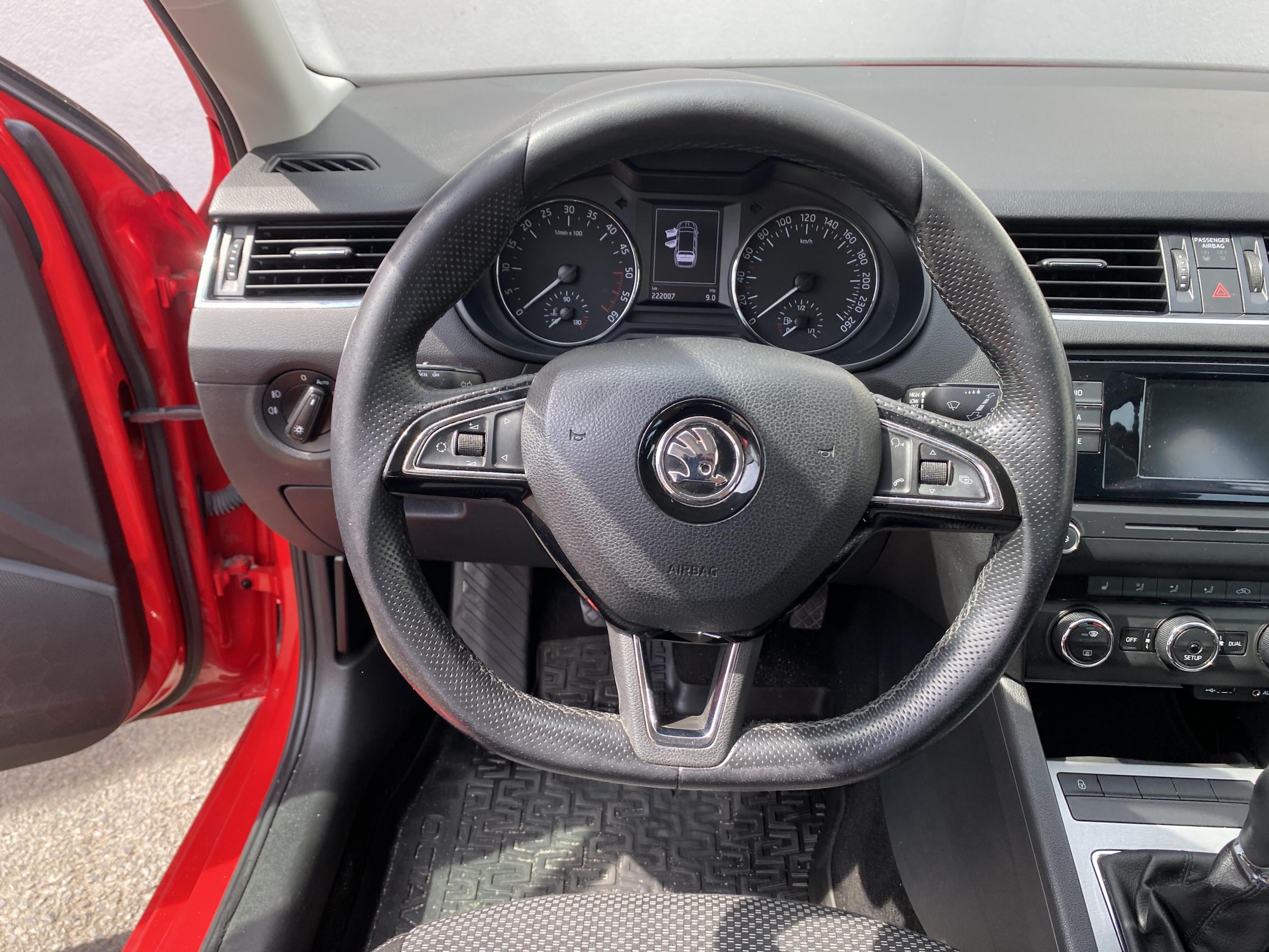 Škoda Octavia III, 2015 - pohled č. 9