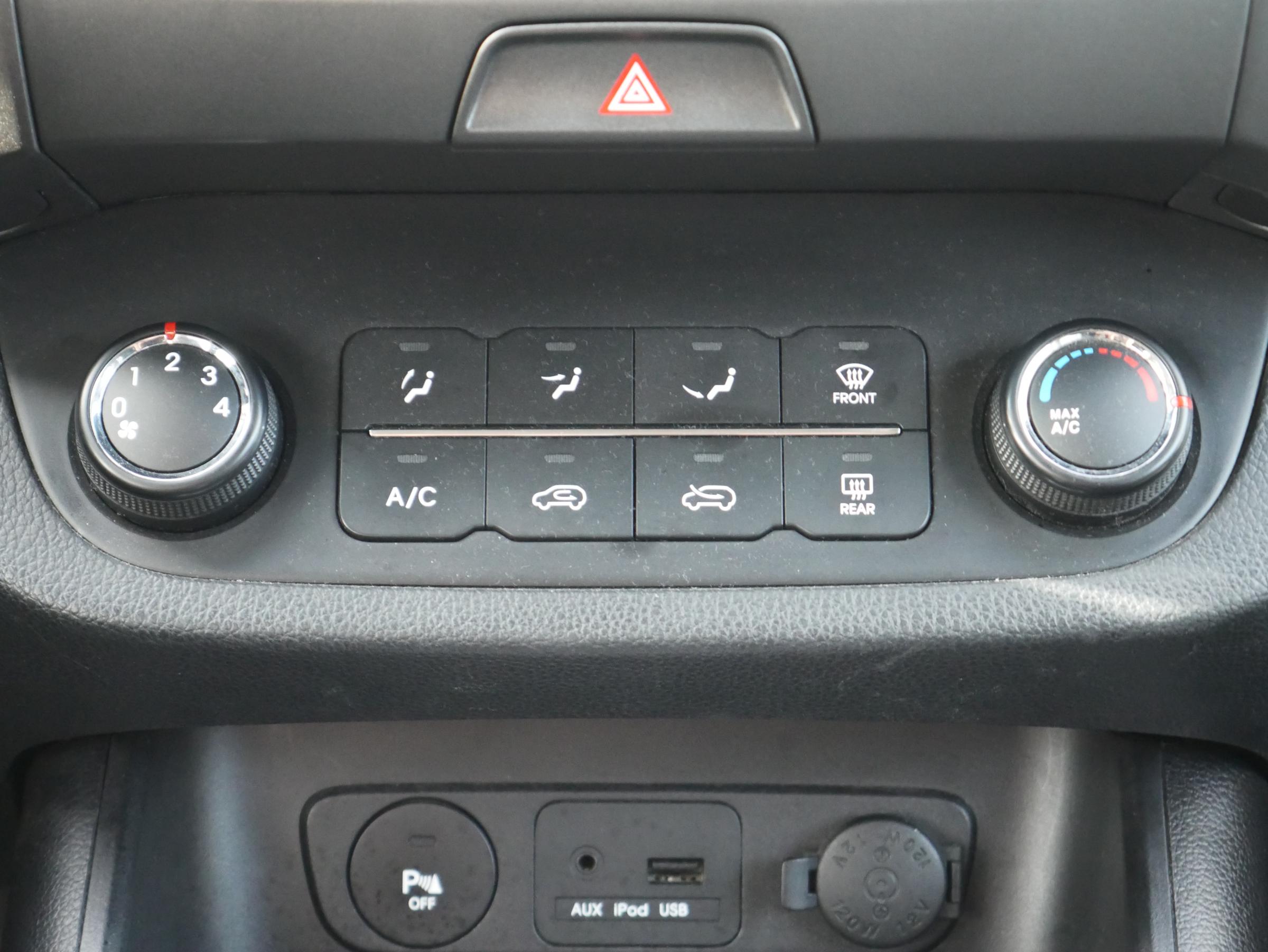 Kia Sportage, 2013 - pohled č. 12