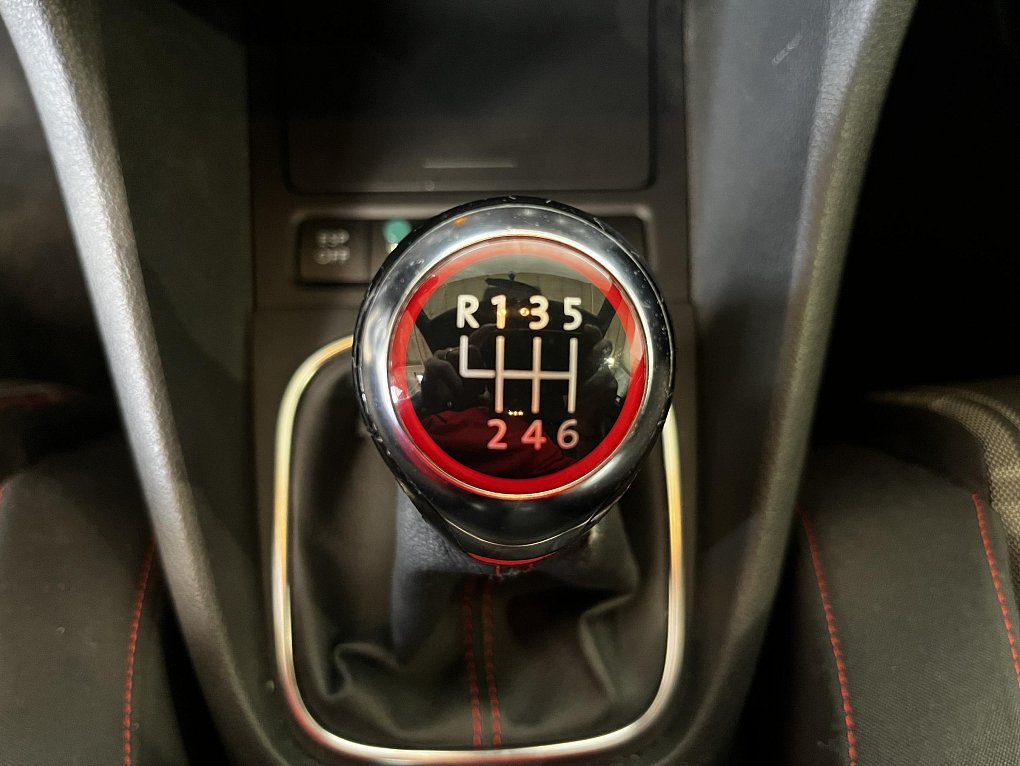 Volkswagen Golf 2.0 TSi GTi