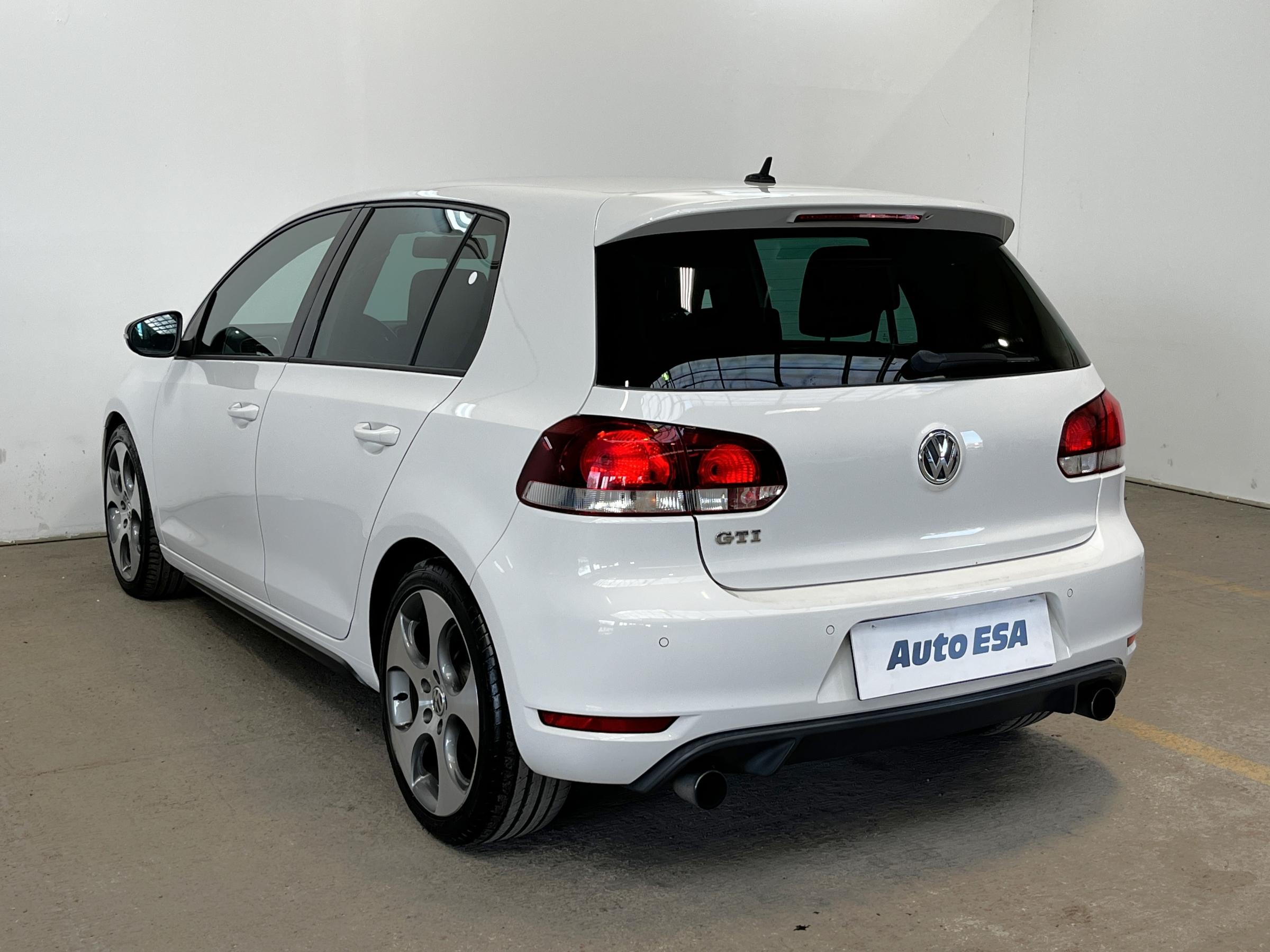 Volkswagen Golf, 2010 - pohled č. 6