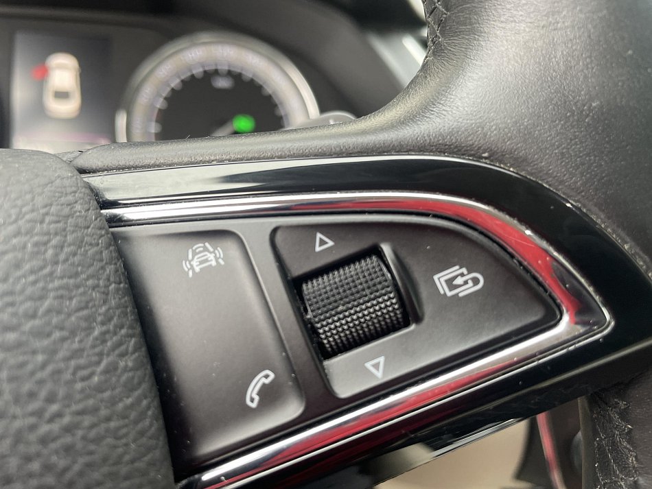 Škoda Superb III 2.0 TSI Style