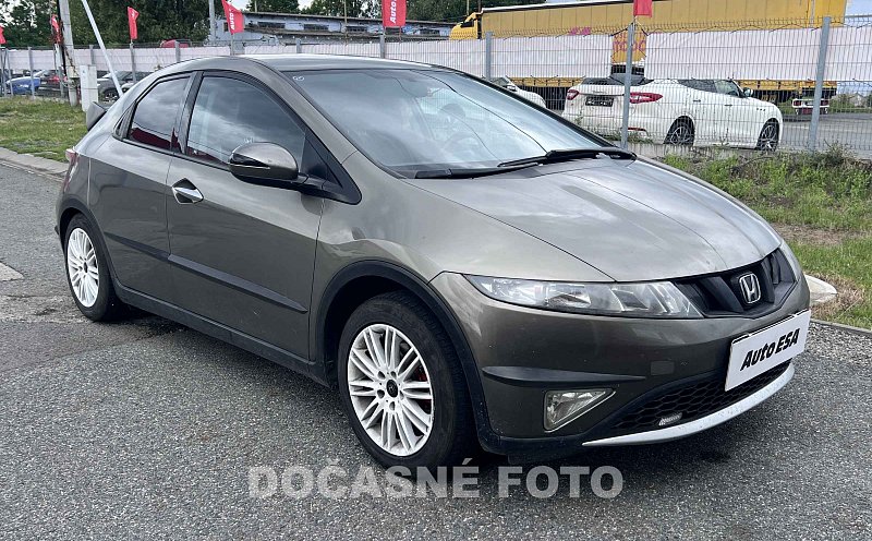 Honda Civic 1.8i-VTEC 
