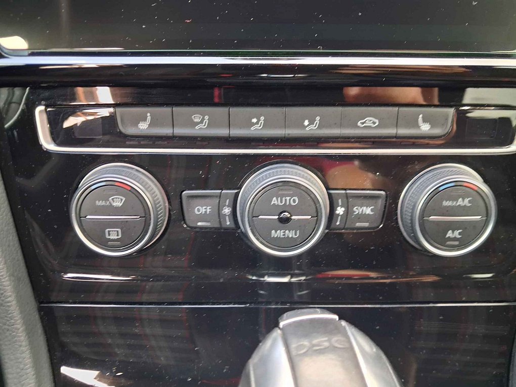 Volkswagen Golf 2.0 TSi GTi