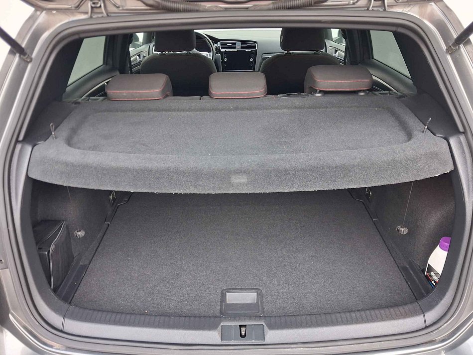 Volkswagen Golf 2.0 TSi GTi