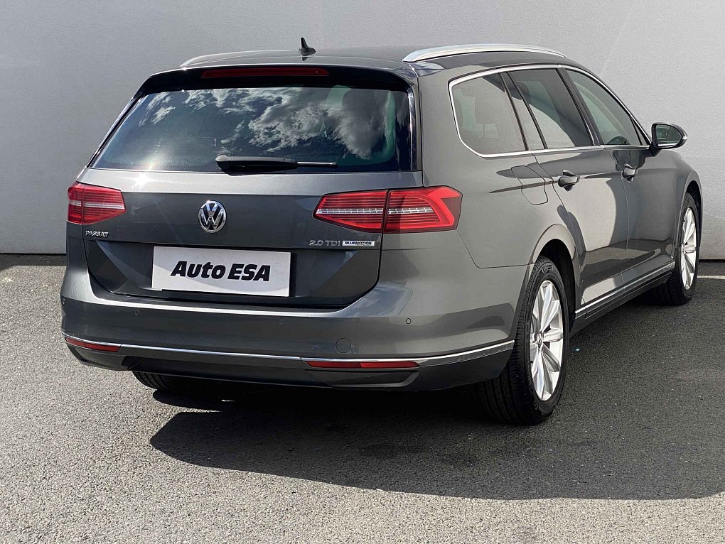 Volkswagen Passat 2.0TDi Highline
