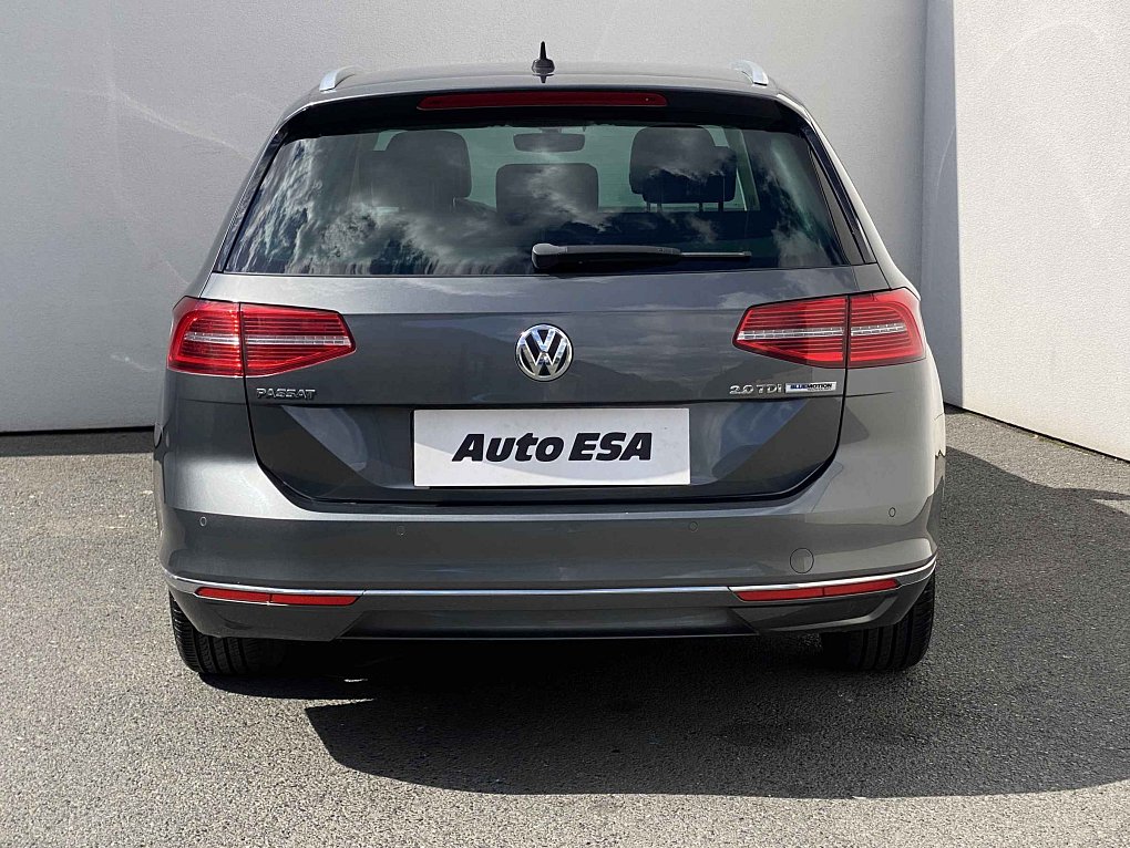 Volkswagen Passat 2.0TDi Highline
