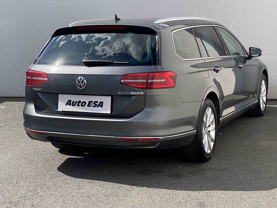 Volkswagen Passat 2.0TDi Highline