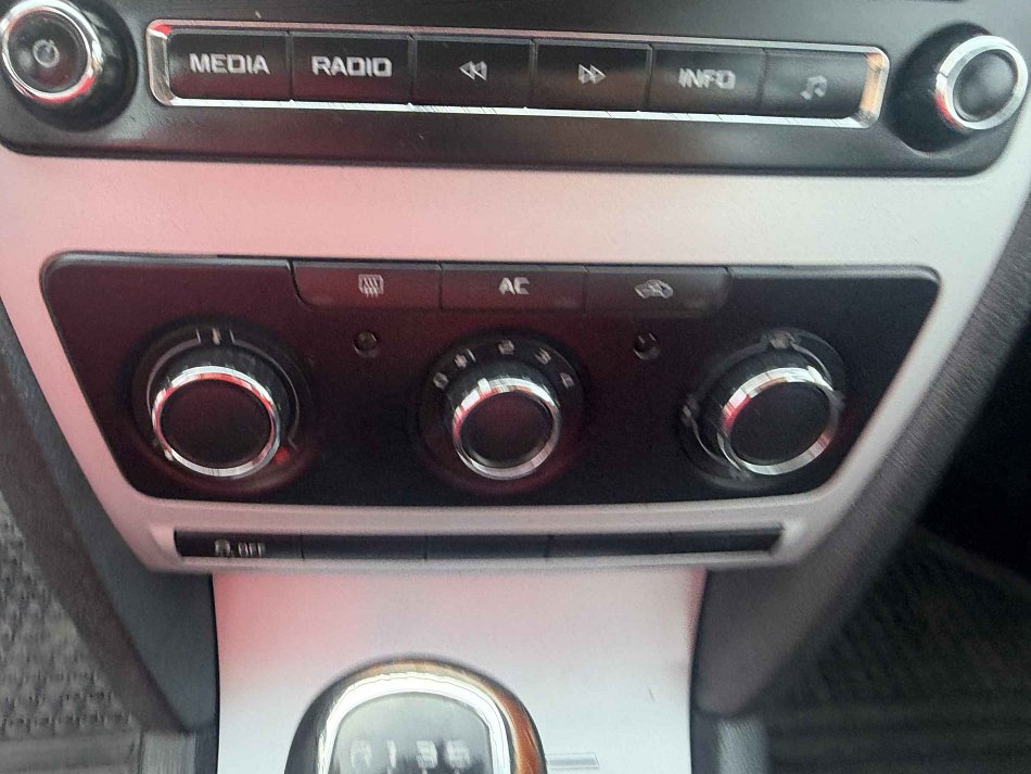 Škoda Octavia II 1.6 TDi 