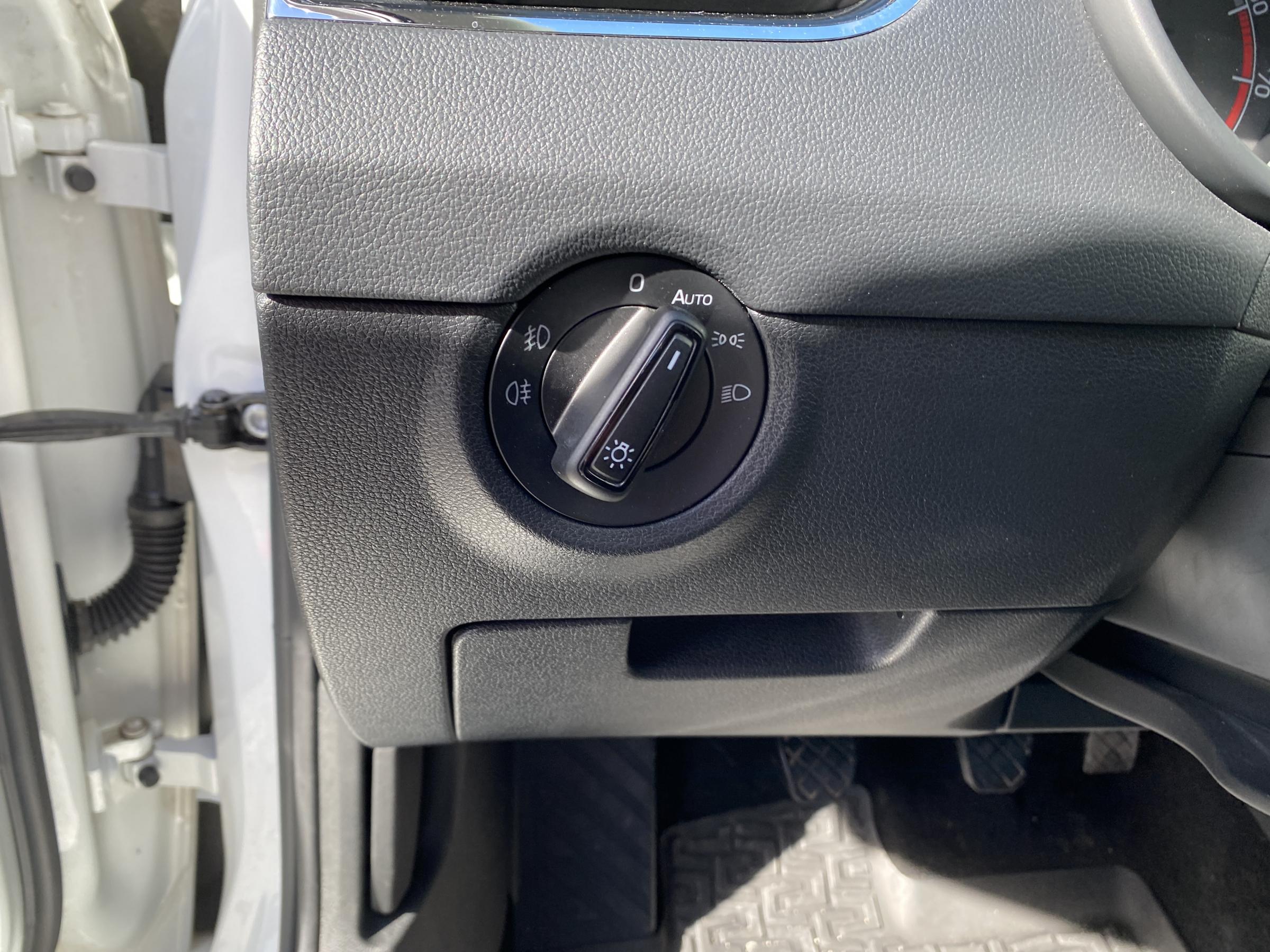 Škoda Octavia III, 2018 - pohled č. 19