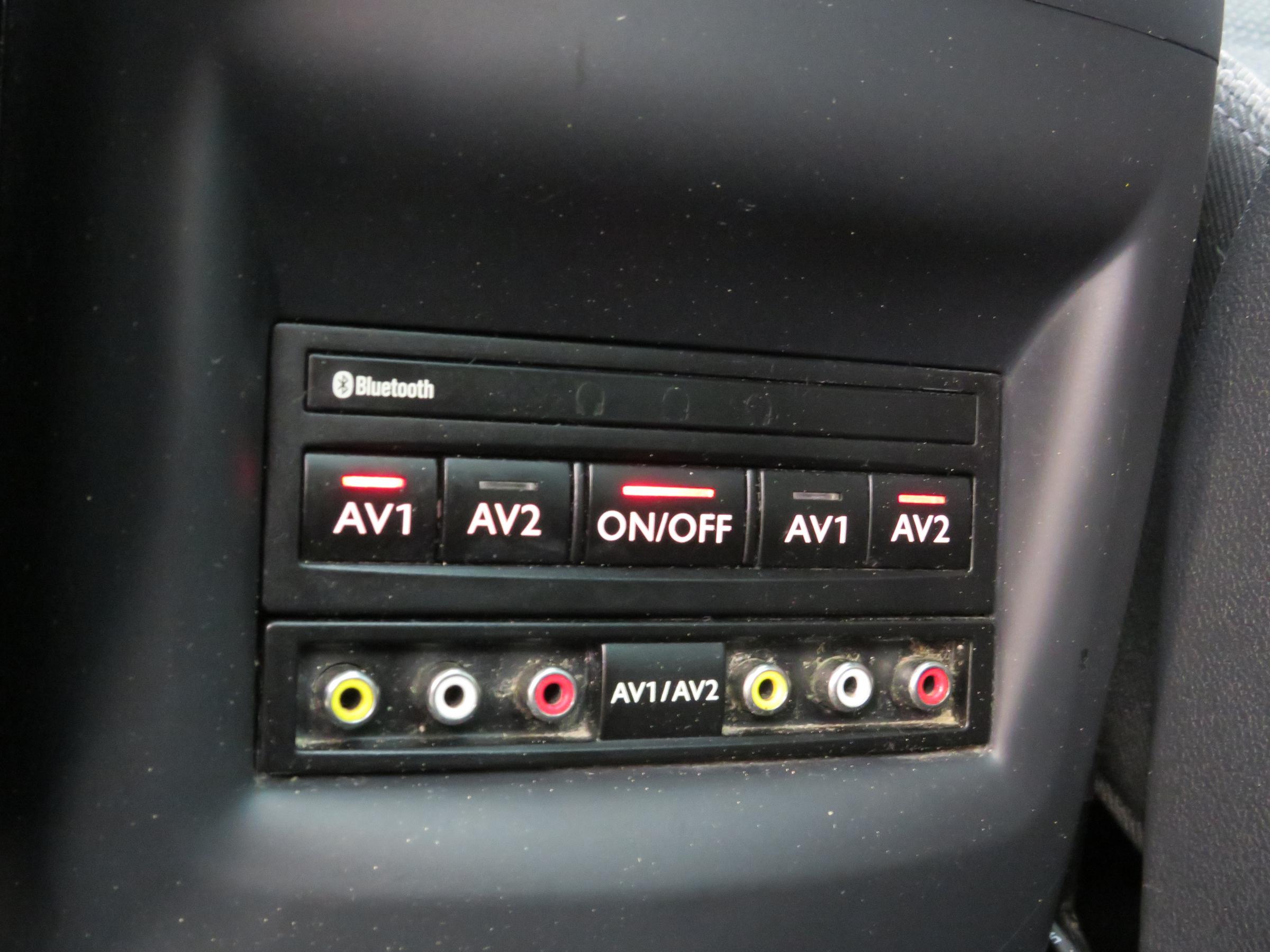 Peugeot 5008, 2012 - pohled č. 22