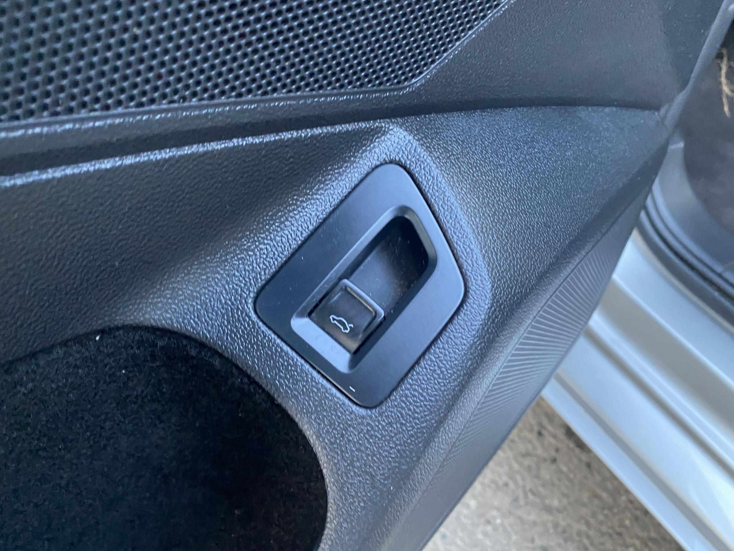 Volkswagen Passat, 2015 - pohled č. 14