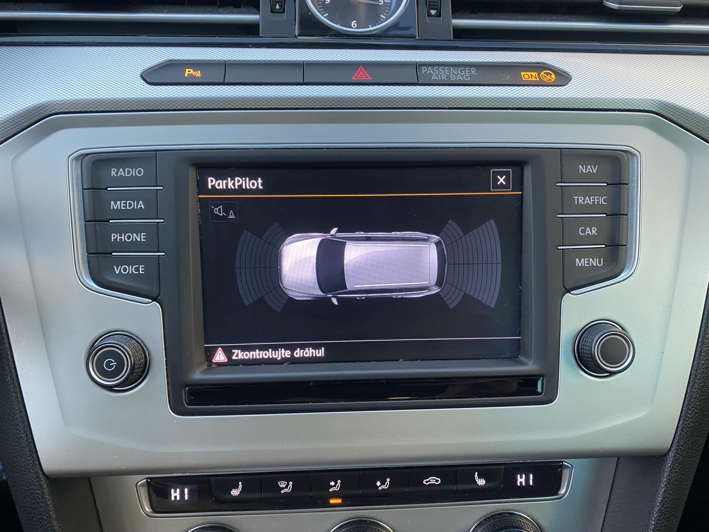 Volkswagen Passat, 2015 - pohled č. 19