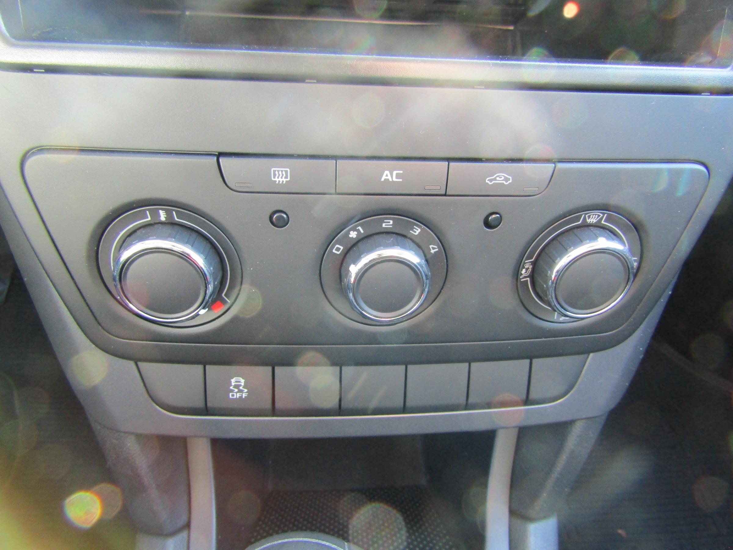 Škoda Yeti, 2012 - pohled č. 14