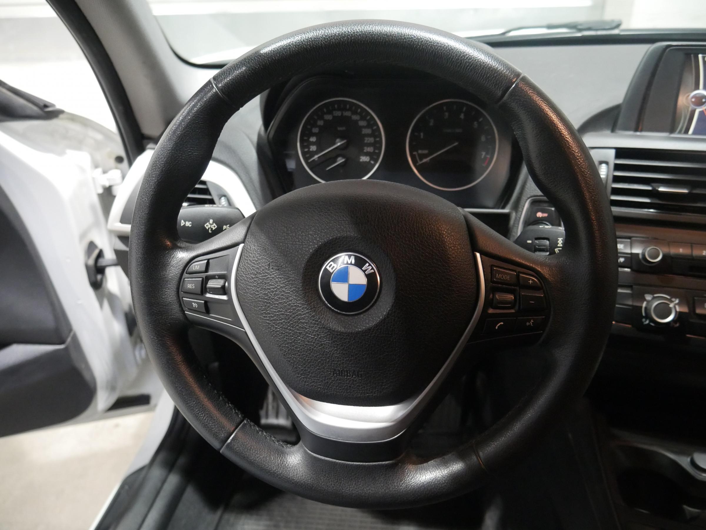 BMW Řada 1, 2015 - pohled č. 12