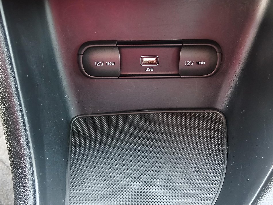 Kia Sportage 1.6 GDi Vision