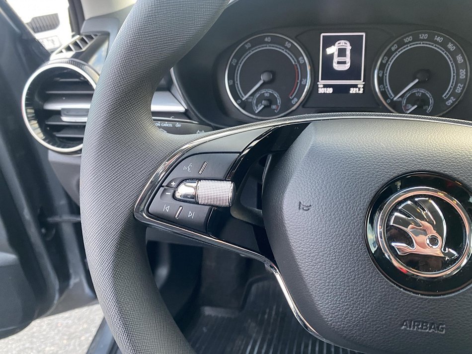 Škoda Fabia IV. 1.0 MPI 