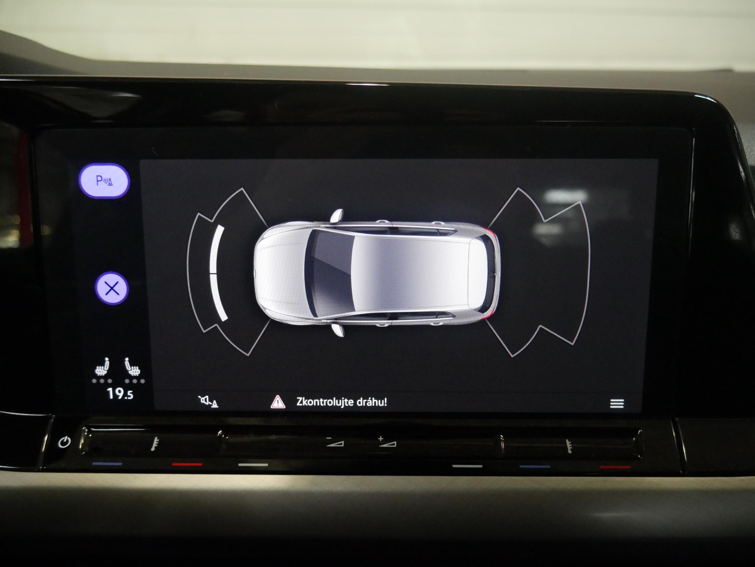 Volkswagen Golf, 2020 - pohled č. 13