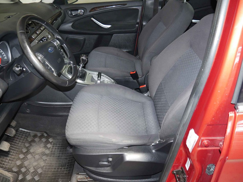 Ford Galaxy 2.0 TDCi  7míst
