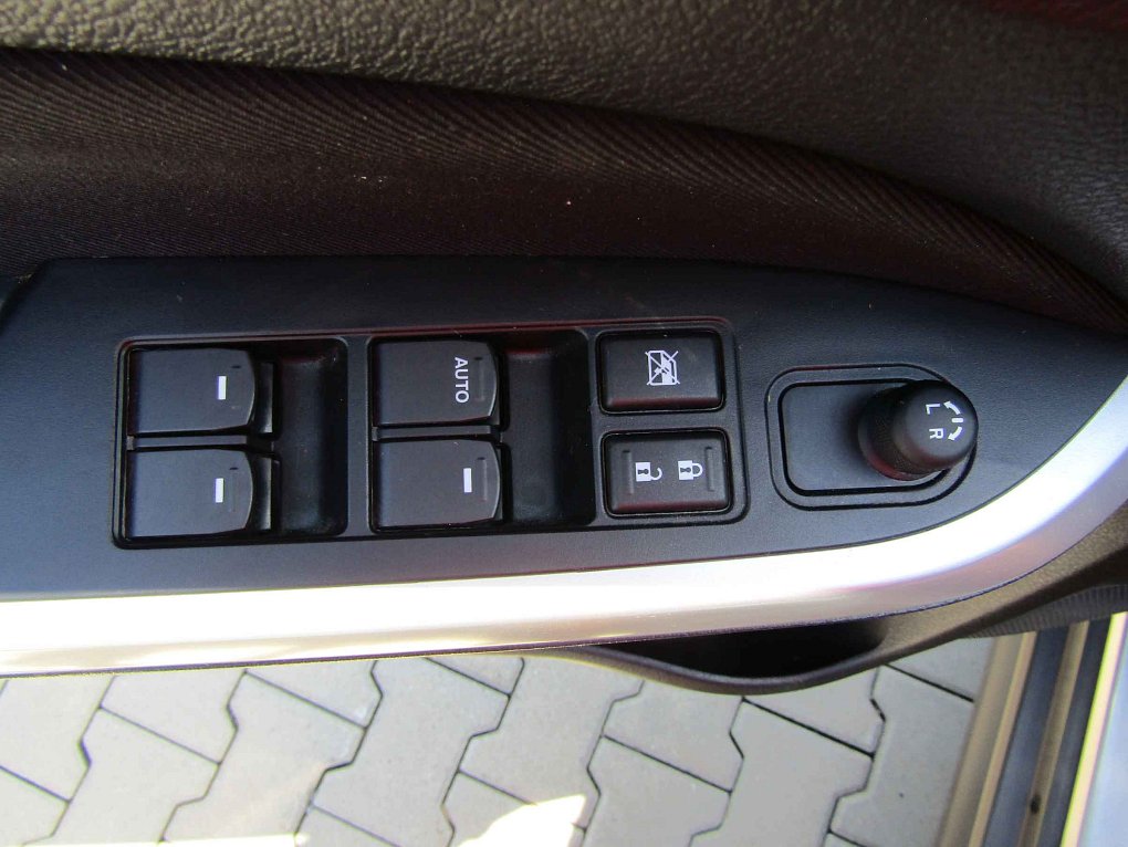 Suzuki Vitara 1.6i  4x4