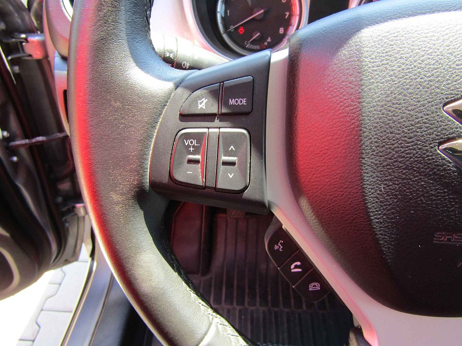 Suzuki Vitara 1.6i  4x4