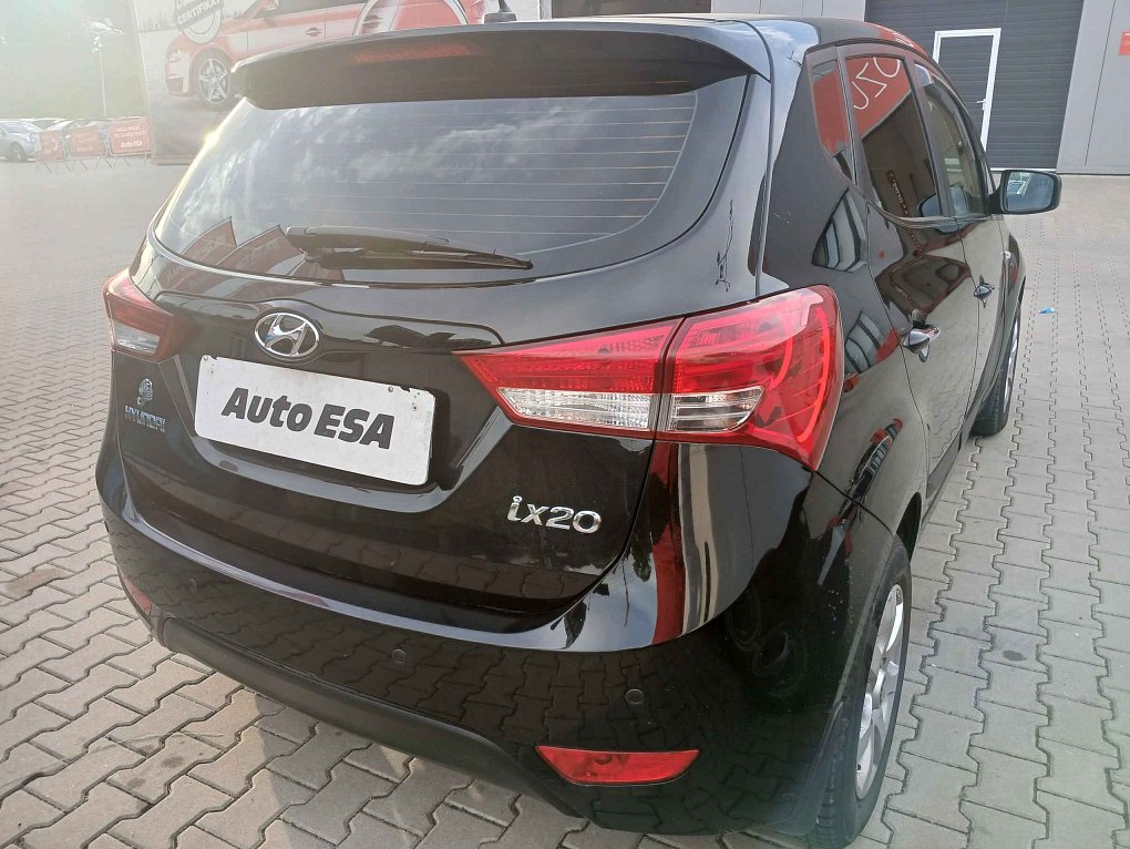 Hyundai Ix20 1.6CVVT 