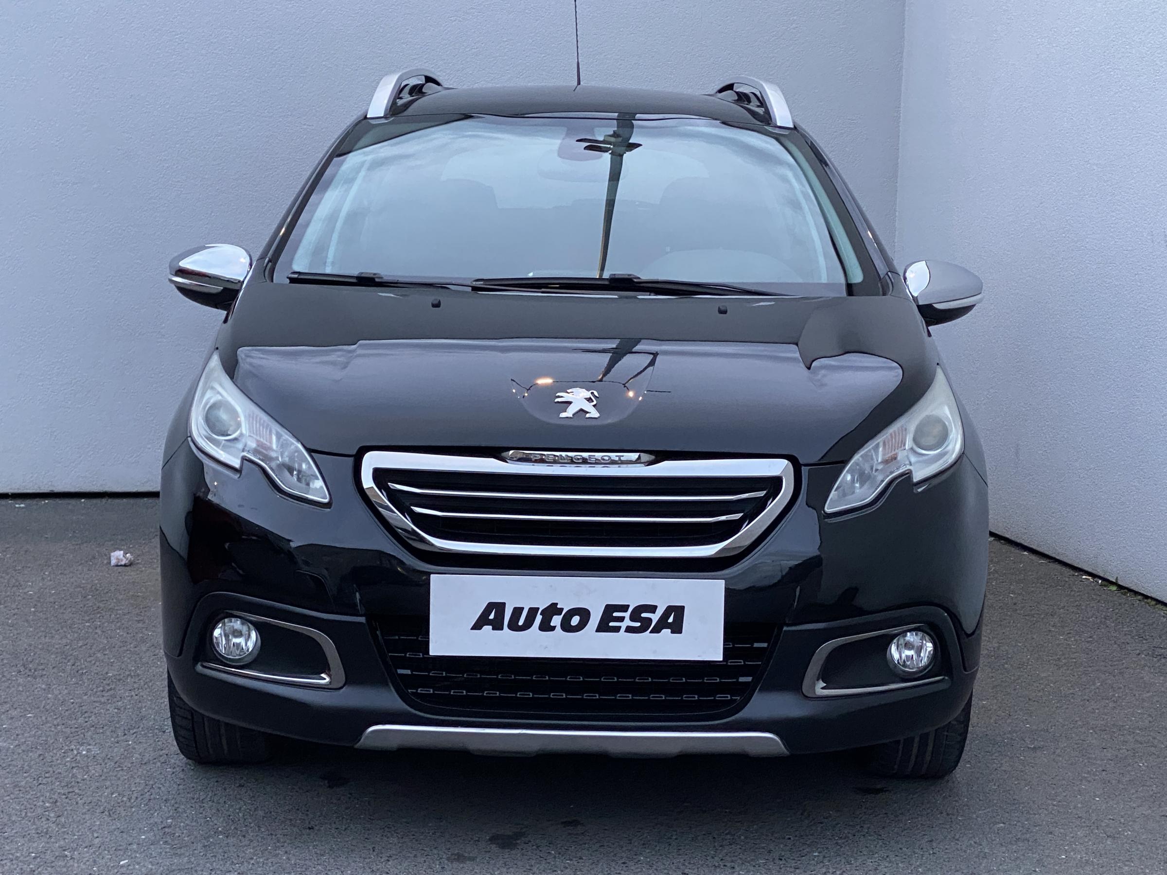 Peugeot 2008, 2015 - pohled č. 2