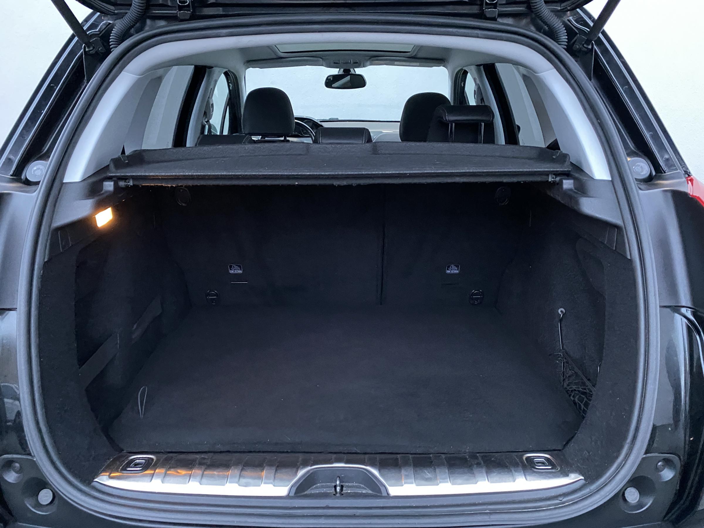 Peugeot 2008, 2015 - pohled č. 7