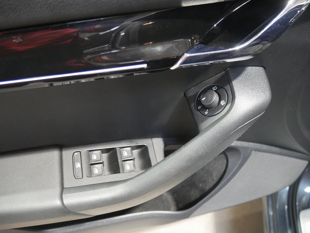 Škoda Octavia III 2.0TSi 