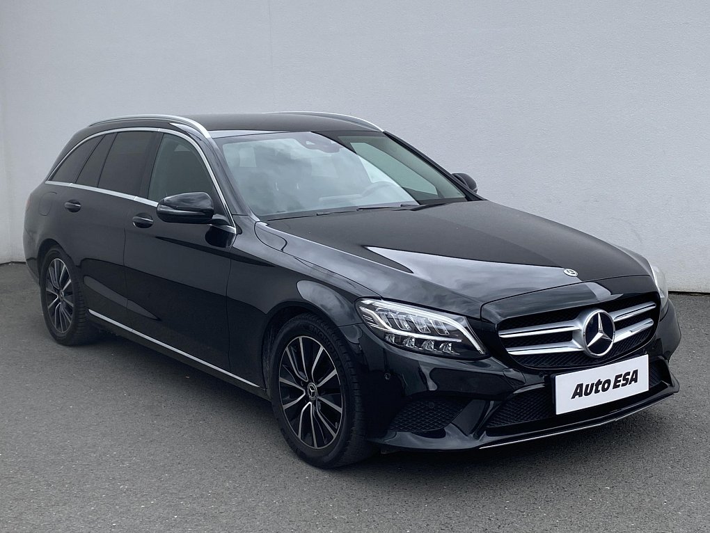 Mercedes-Benz Třída C 2.0 Avantgarde C220d