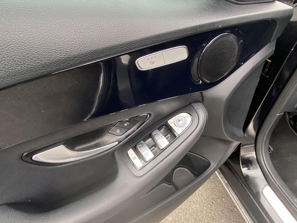 Mercedes-Benz Třída C 2.0 Avantgarde C220d