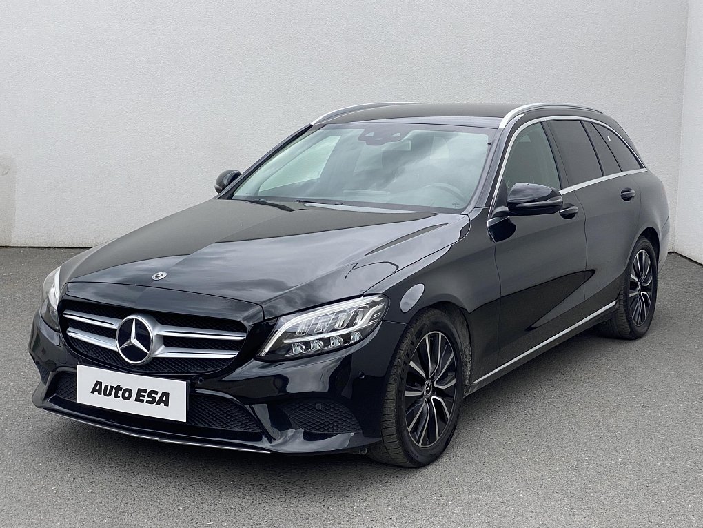 Mercedes-Benz Třída C 2.0 Avantgarde C220d