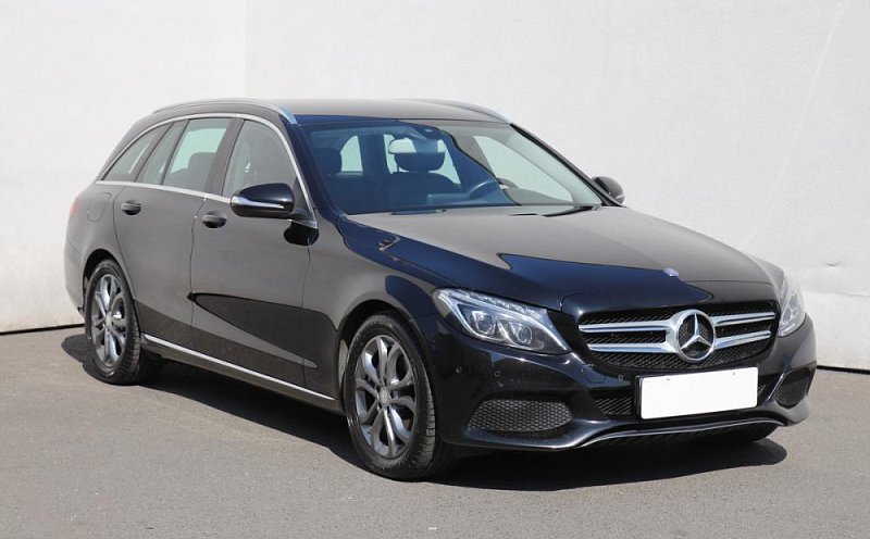 Mercedes-Benz Třída C 2.0D Avantgarde C220
