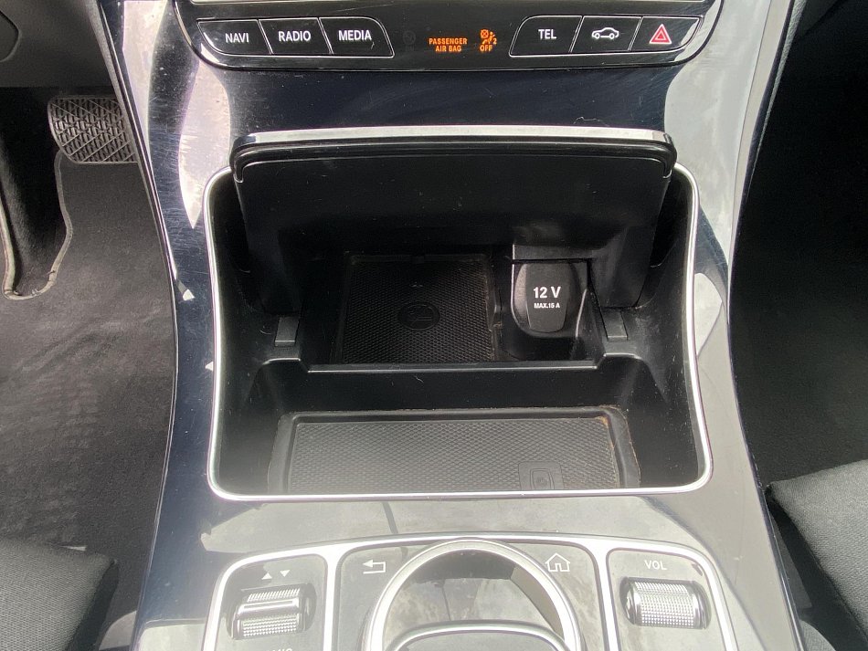 Mercedes-Benz Třída C 2.0 Avantgarde C220d