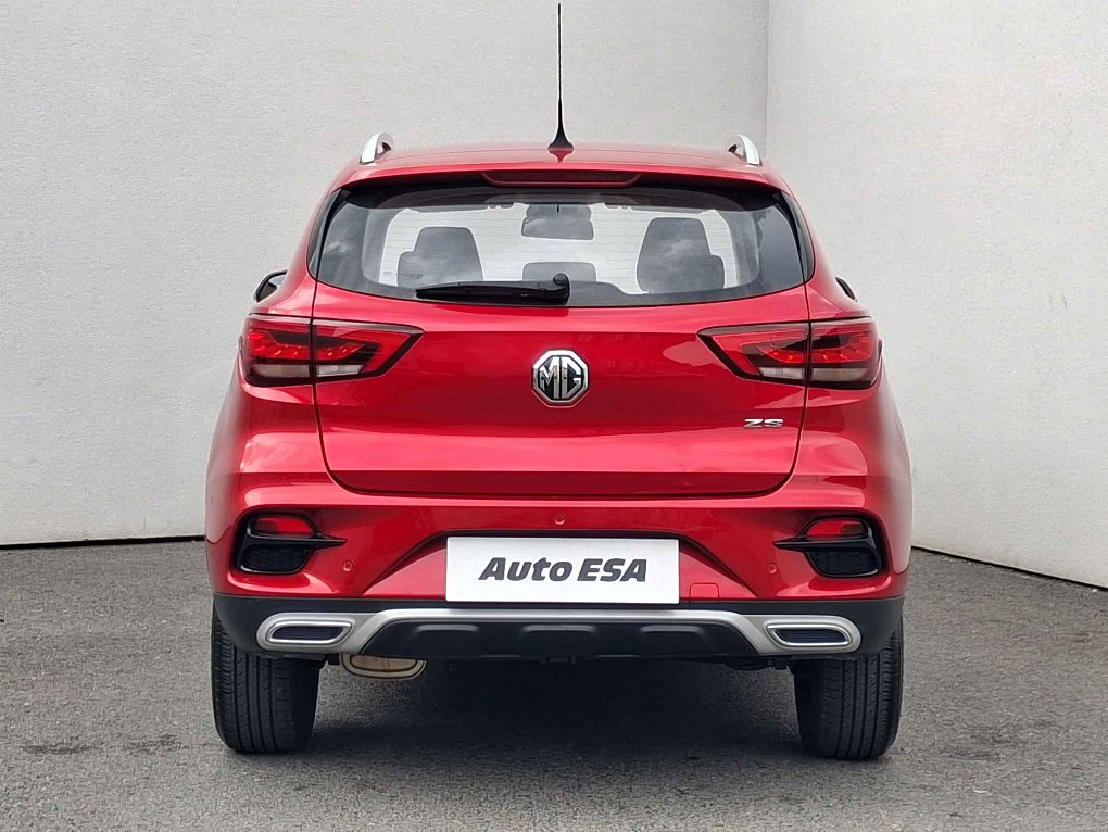 MG ZS 1.5i 