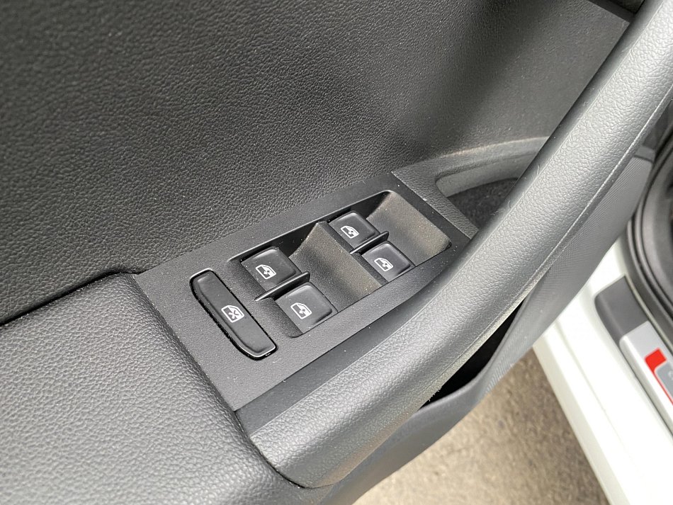 Škoda Octavia III 2.0 TDi RS Challange 4x4