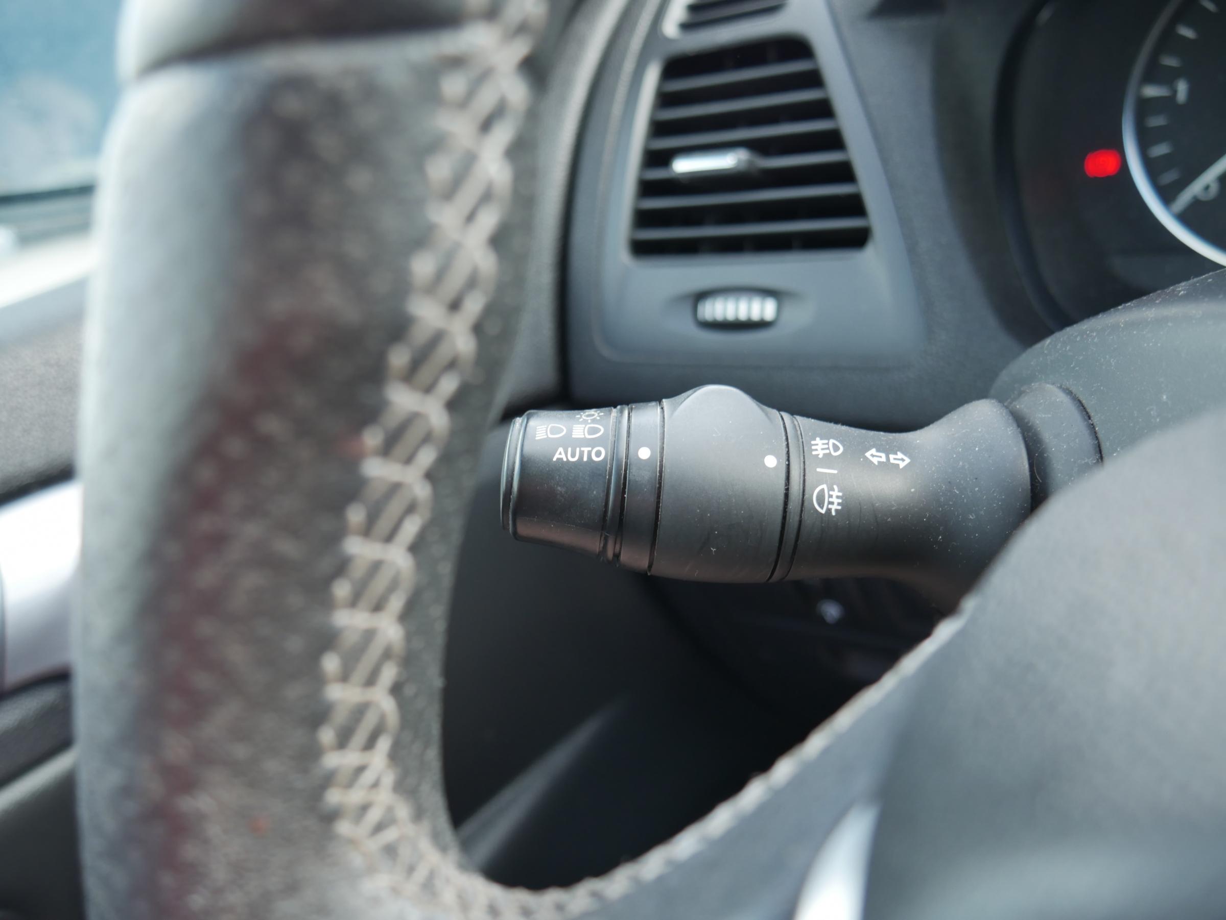 Renault Laguna, 2010 - pohled č. 15