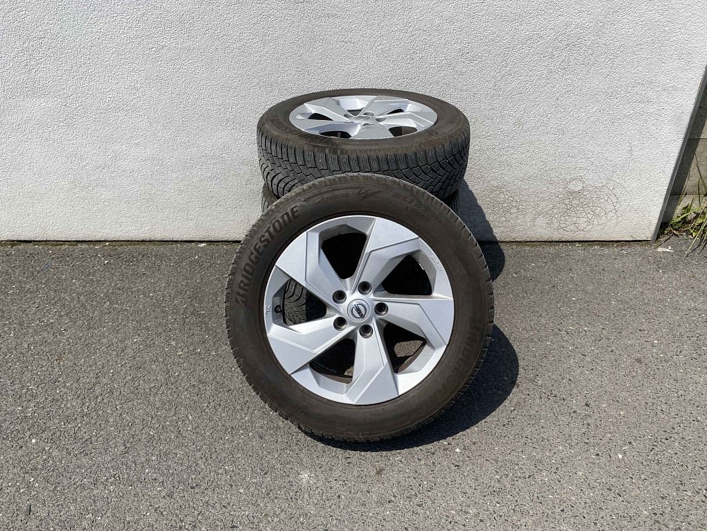 Nissan Juke 1.0 DiG-T  ENIGMA