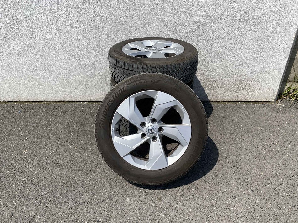 Nissan Juke 1.0 DiG-T  ENIGMA