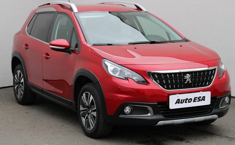 Peugeot 2008 1.2i 