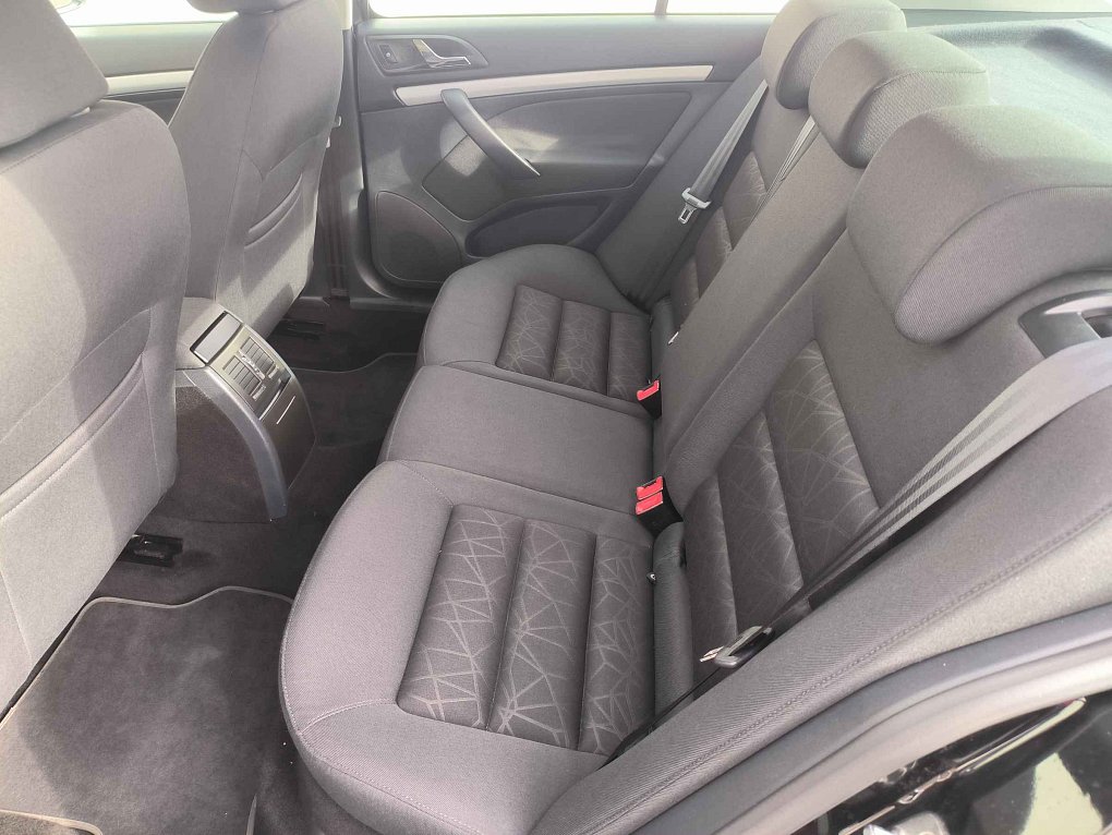 Škoda Octavia II 1.2 TSi Family