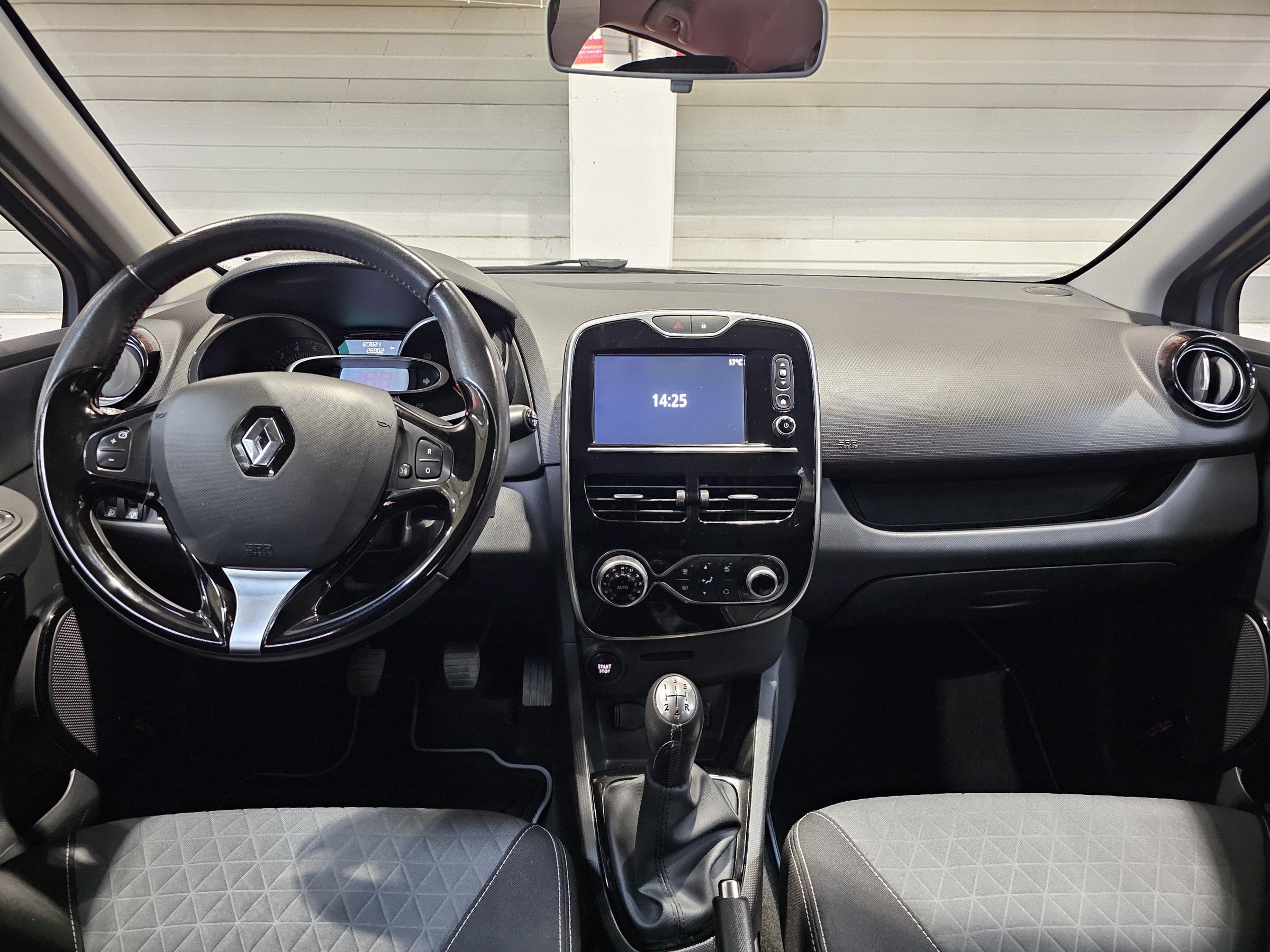 Renault Clio, 2015 - pohled č. 9