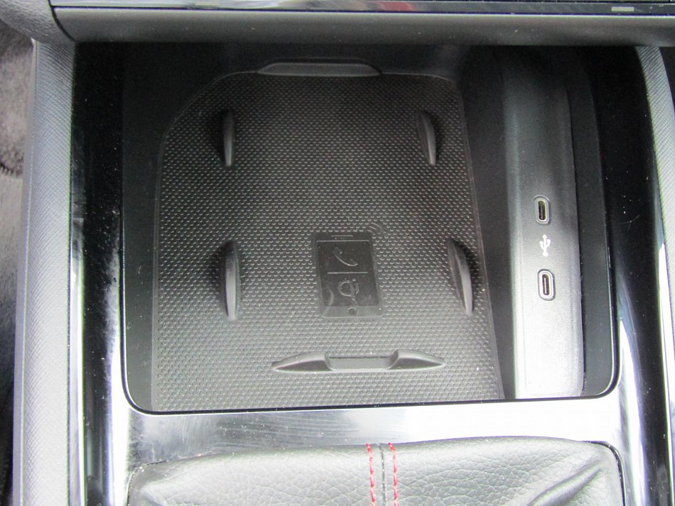 Škoda Kamiq 1.5TSI Monte Carlo