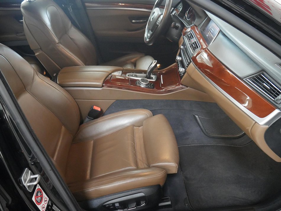 BMW Řada 5 3.0D  535D Xdrive