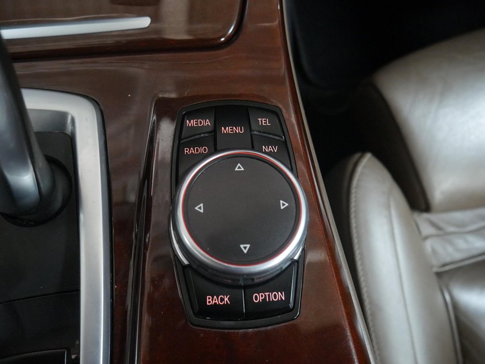 BMW Řada 5 3.0D  535D Xdrive