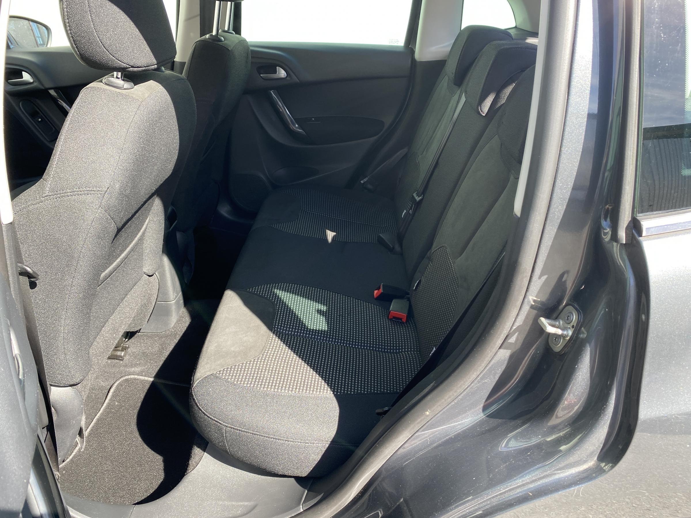 Citroën C3, 2014 - pohled č. 12