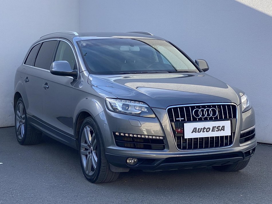 Audi Q7 3.0 TDi  Quattro 6míst